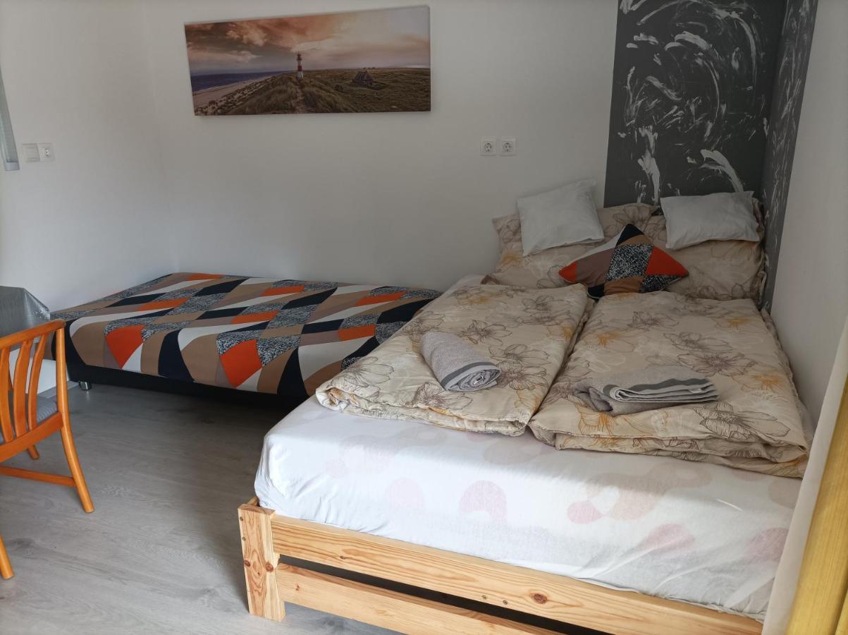 Csilla Apartman Balogunyom Esterno foto